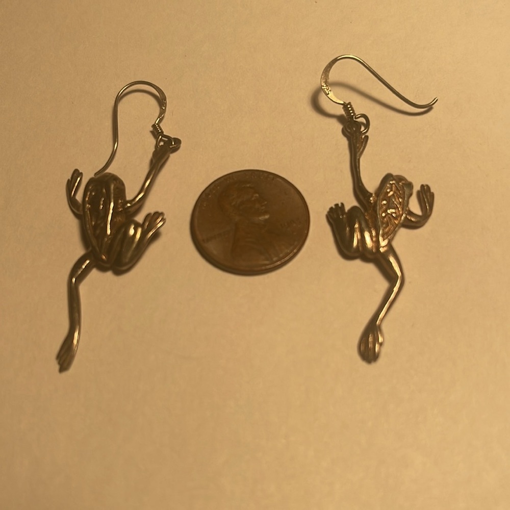 Silver Leaping Frog Dangle Earrings - image 5